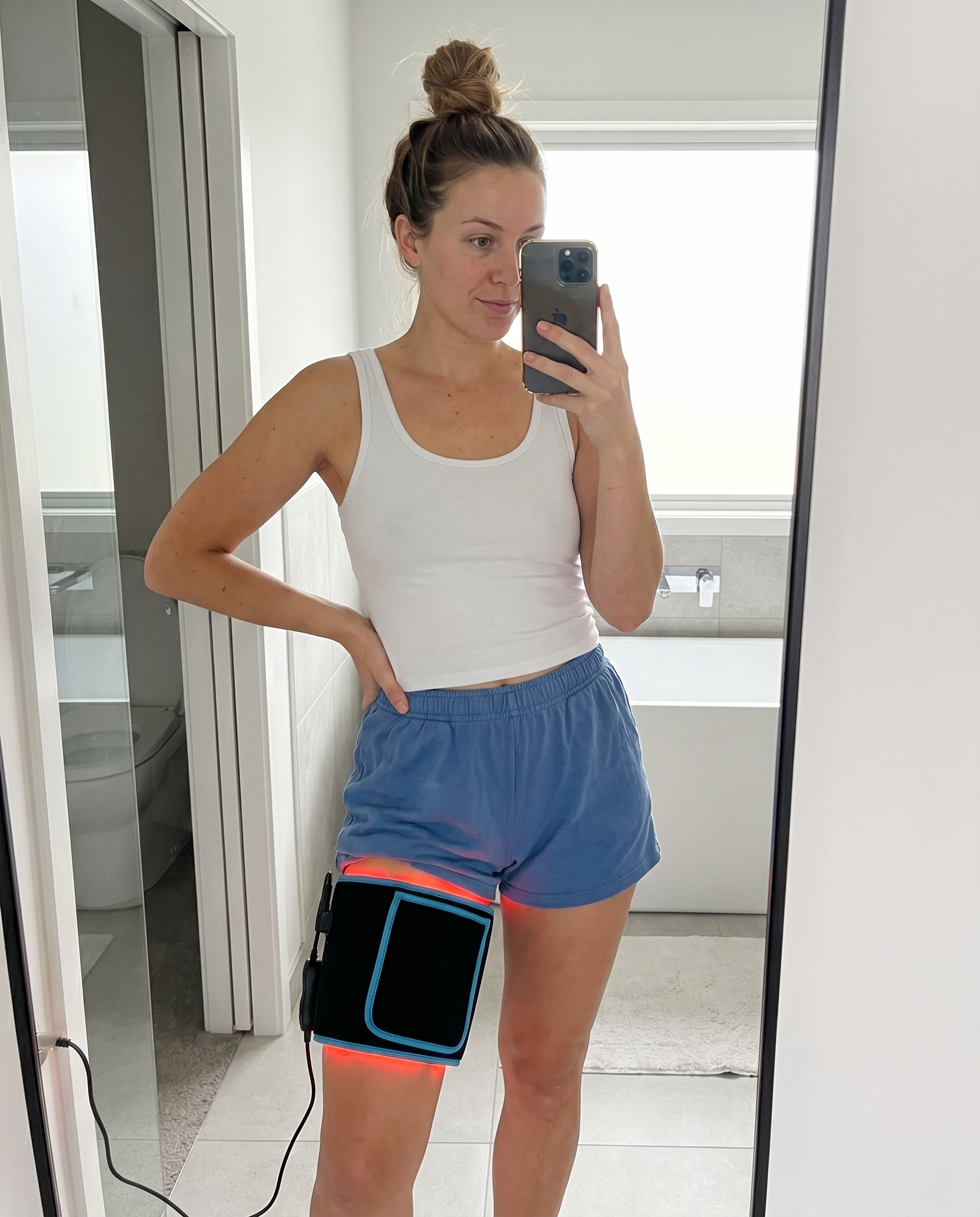 Customer review — PhotoMed BandV2 mirror selfie